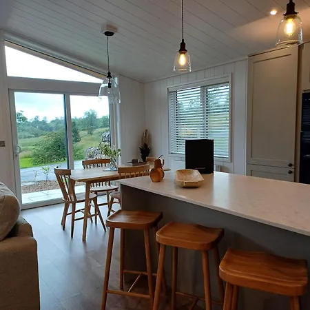 Falls Park 假日公园 *